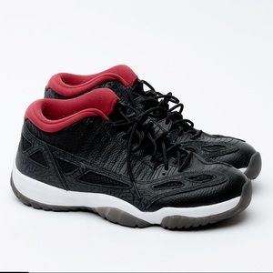 Mens 2011 Jordan 11 Low ie